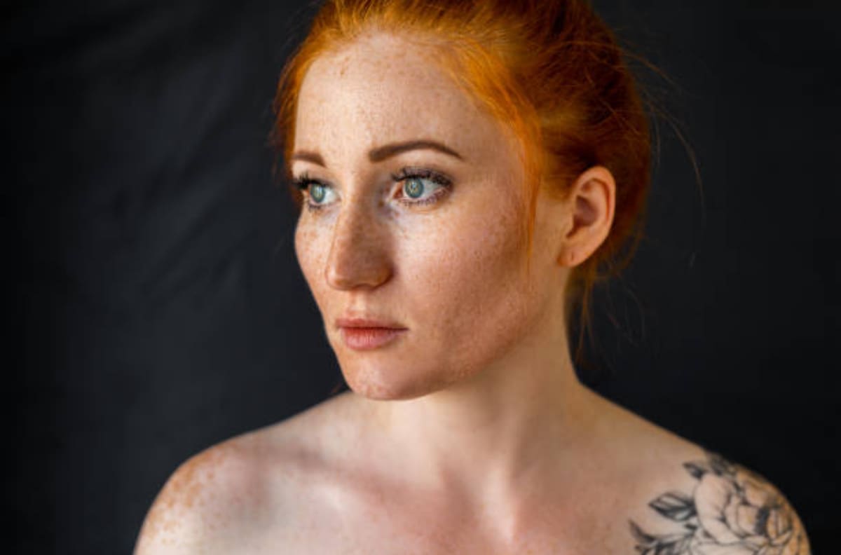 ¿Chispitas de colores y estrellitas como pecas? Te contamos de la tendencia