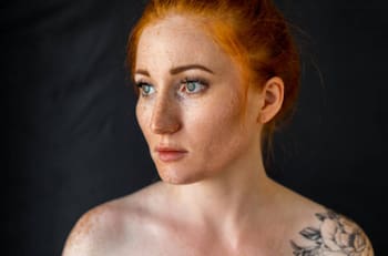 ¿Chispitas de colores y estrellitas como pecas? Te contamos de la tendencia