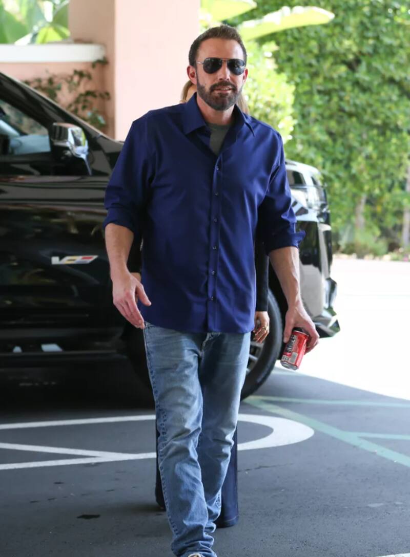 Ben Affleck cambio su aspecto.