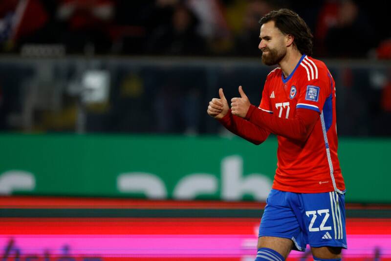 será el 9 titular de La Roja ante Perú en el Monumental (Foto: Aton)
