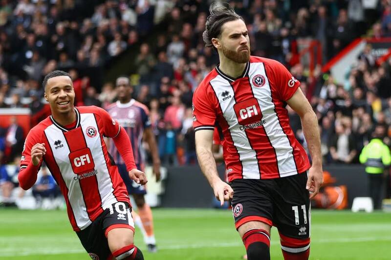 en su primer paso por el Sheffield.