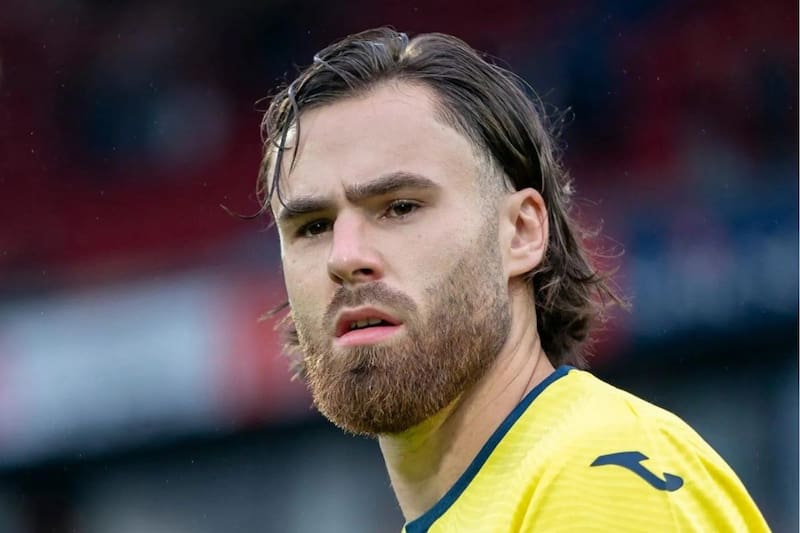 El seleccionado chileno no lo pasa bien en el Villarreal