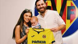 Kimberley Abbott celebra 7 meses de su hijo junto a Ben Brereton con tiernas postales