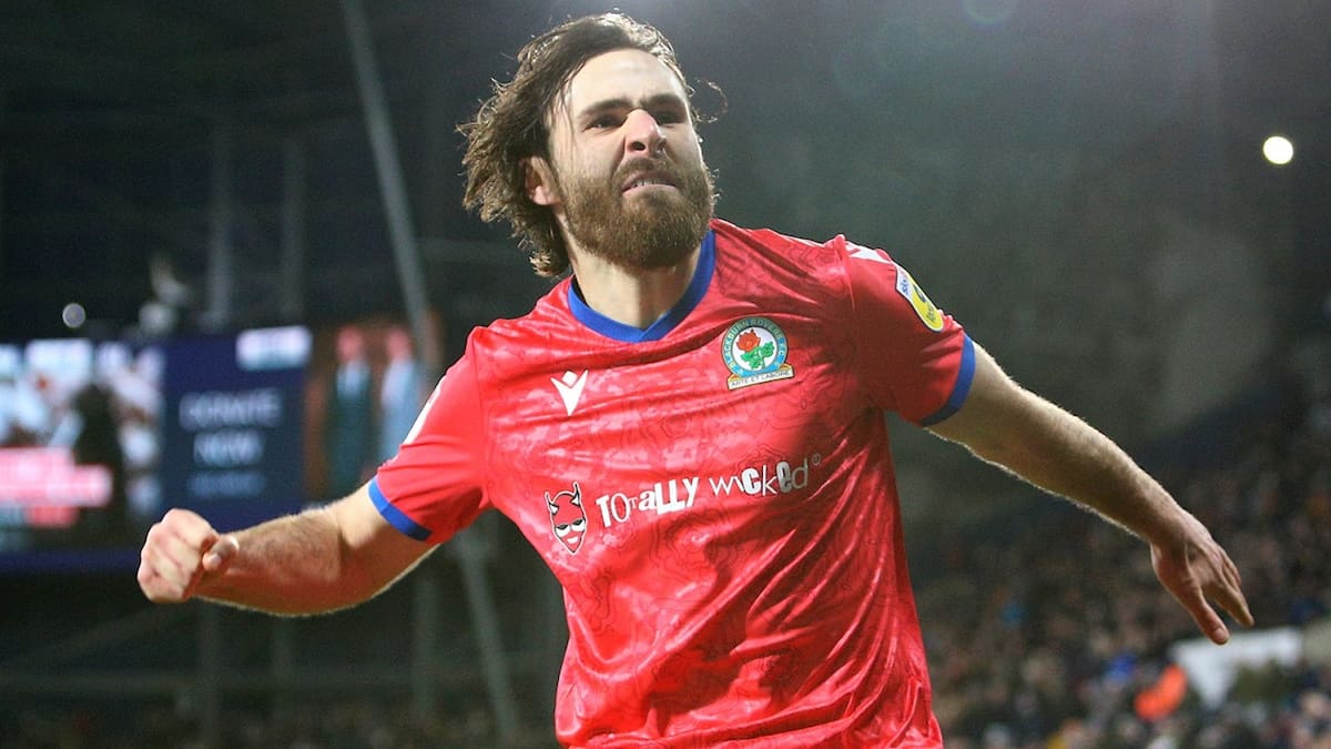 Ben Brereton es la esperanza del Blackburn Rovers