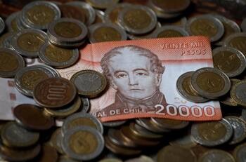 IPS paga bono para subir pensiones de quienes cotizaron en antiguo sistema previsional: Estos son los requisitos