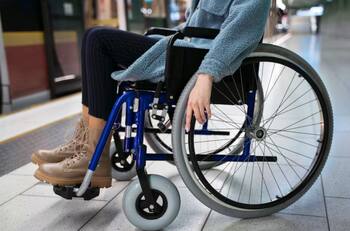 Pensión Básica Solidaria de Invalidez entrega $224.000 a las personas que pertenezcan al 80% de la población vulnerable