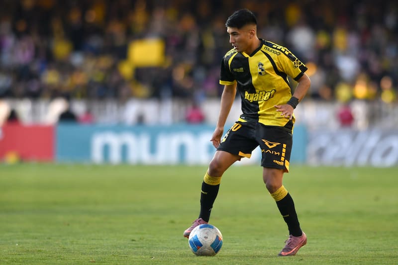 Jugador joven destacado de la temporada. Tiene 23 años. Foto: Alejandro Pizarro Ubilla/Photosport
