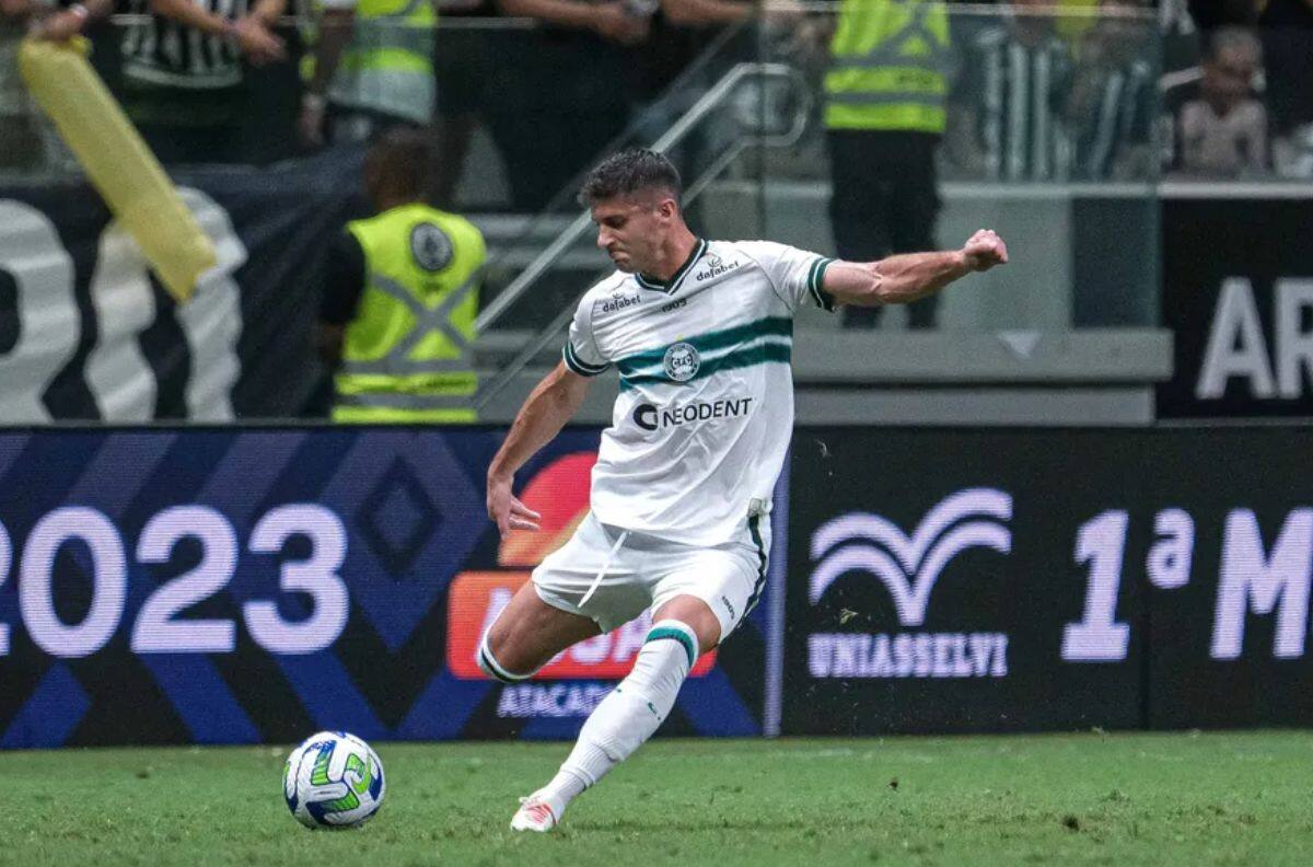 El tremendo portazo que recibió Benjamín Kuscevic en Brasil