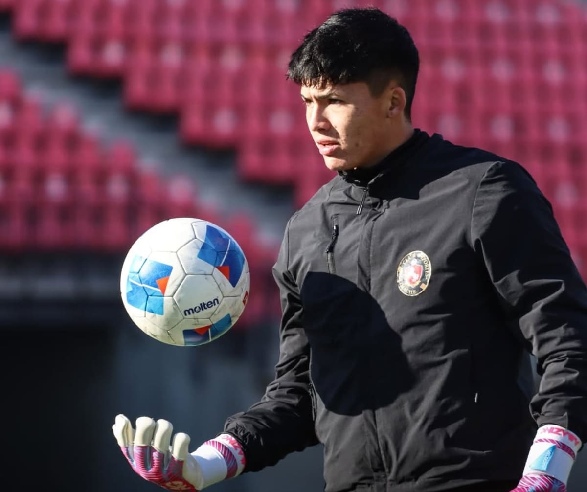retornó a Colo Colo.