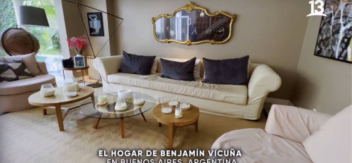 Su amplio living. Créditos: Canal 13.