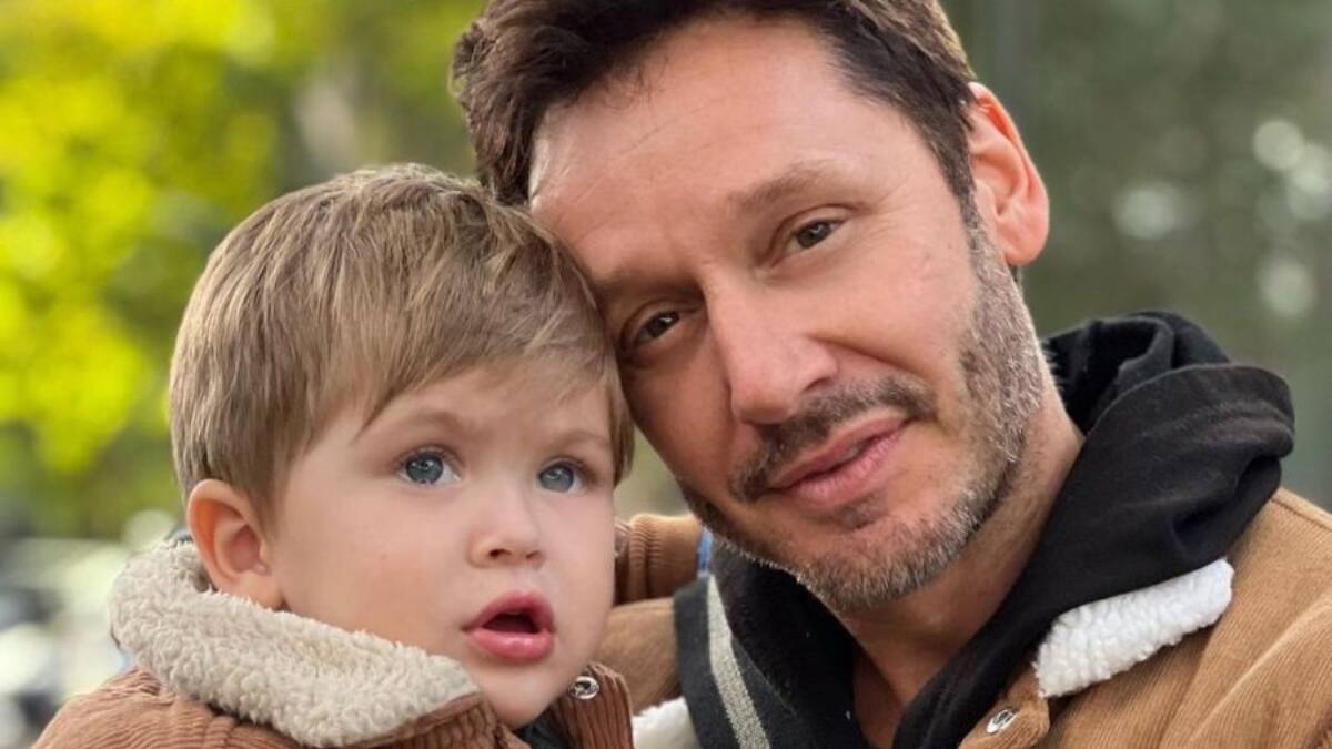 Benjamín Vicuña celebra el cumpleaños de Amancio con hermoso video y dedicatoria aplaudida en redes sociales