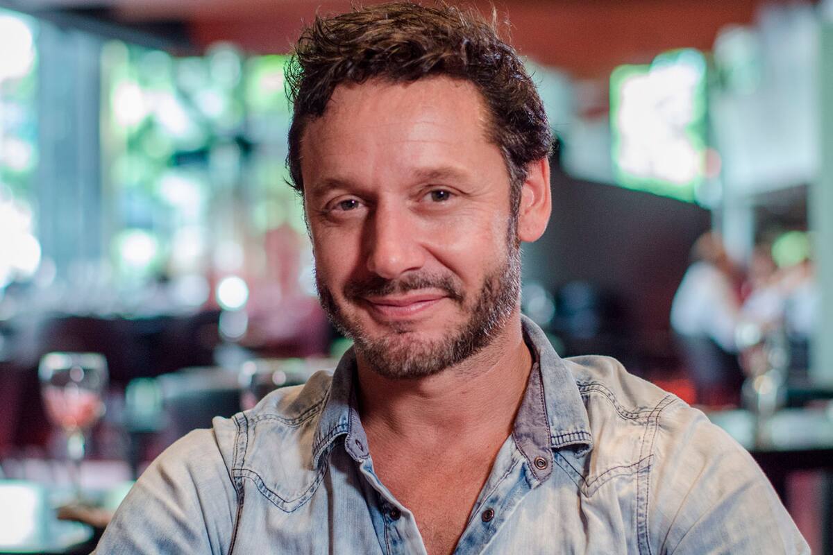 recibió el respaldo de un íntimo amigo.