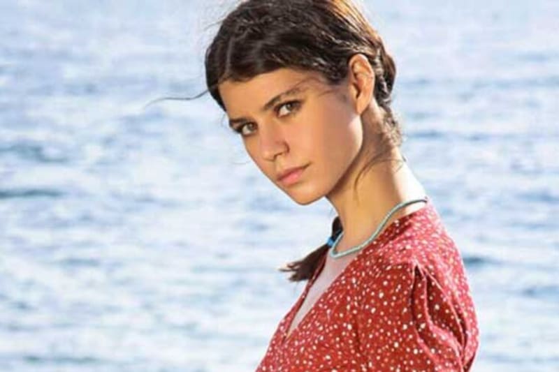 es la actriz detrás de Fatmagül.