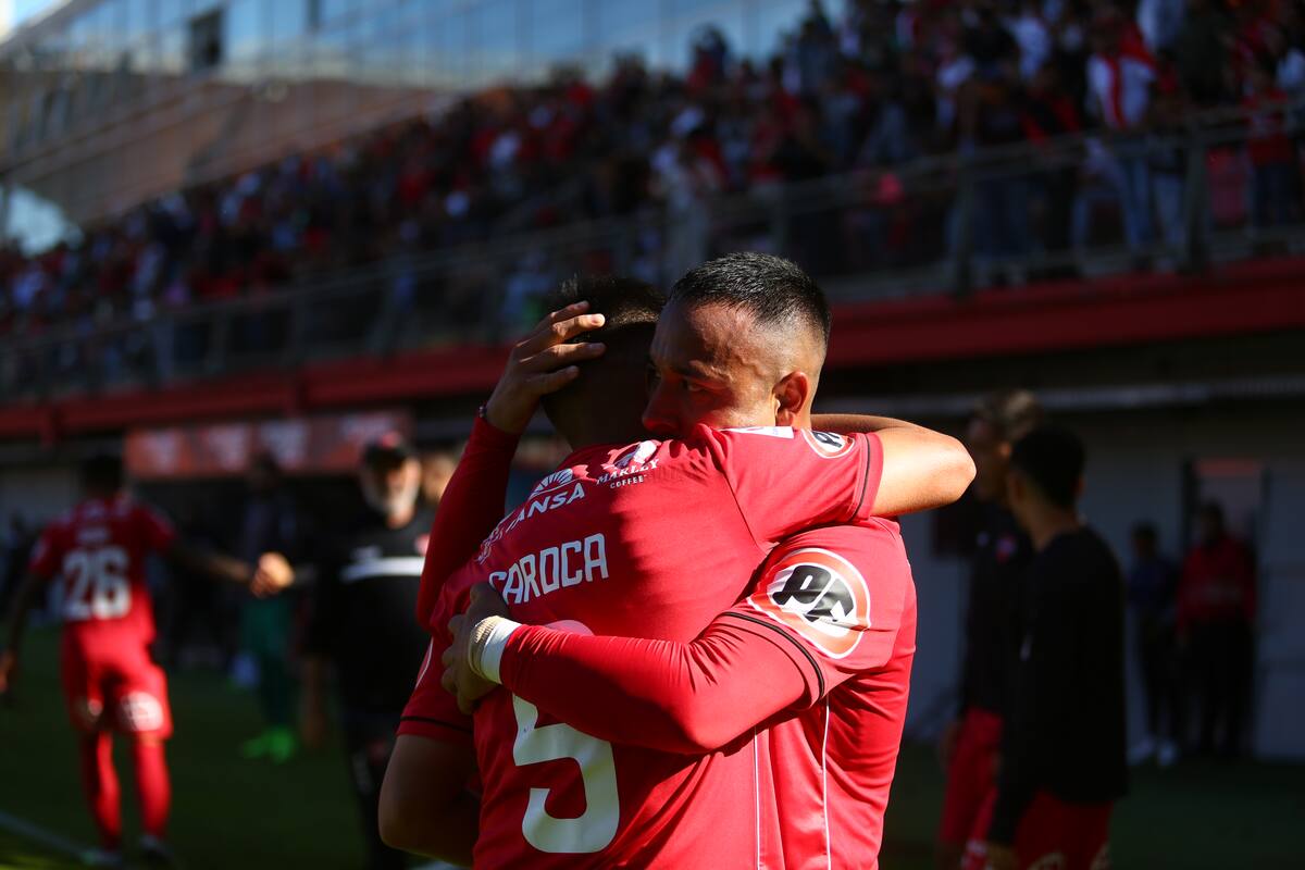 regresa a Ñublense para 2025.