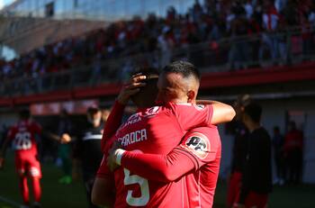 Es casi un refuerzo: Ñublense celebra el regreso de Bernardo Cerezo para este 2025