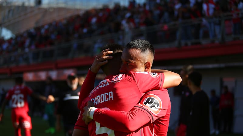 Es casi un refuerzo: Ñublense celebra el regreso de Bernardo Cerezo para este 2025