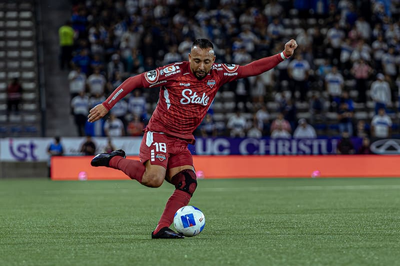 El lateral en el Claro Arena. Foto: Felipe Escobedo.