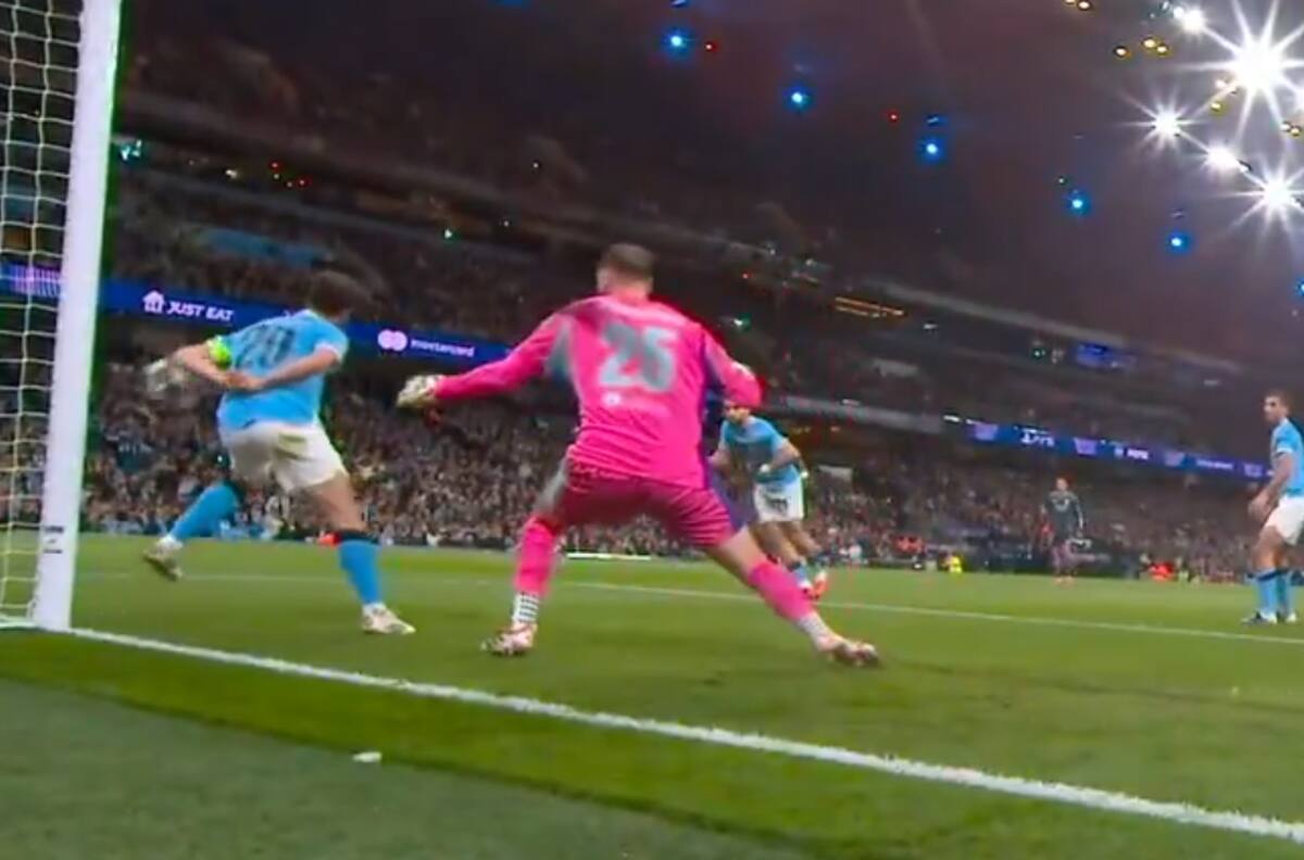 VIDEO | ¿Penal con las manos atrás? El Real Madrid abrió la cuenta ante el City tras esta polémica jugada