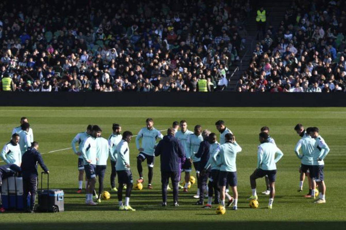 El Betis cerró el año con una práctica a puertas abiertas. Foto: El Desmarque.