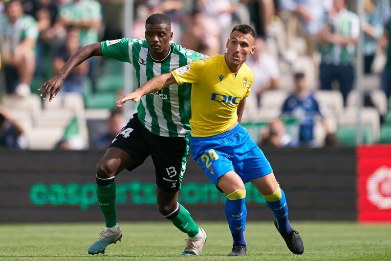 Betis sufrió una inesperada caída en casa ante el Cádiz. Foto: @Realbetis