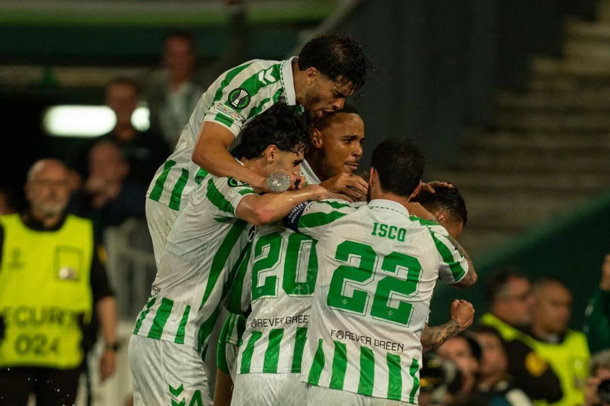 El equipo de Pellegrini juega un partido fundamenta. Foto: Instagram Real Betis Balompié.