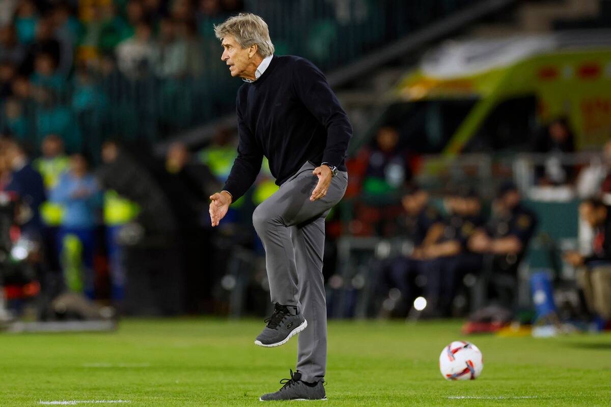 Manuel Pellegrini venció a Diego Simeone.
