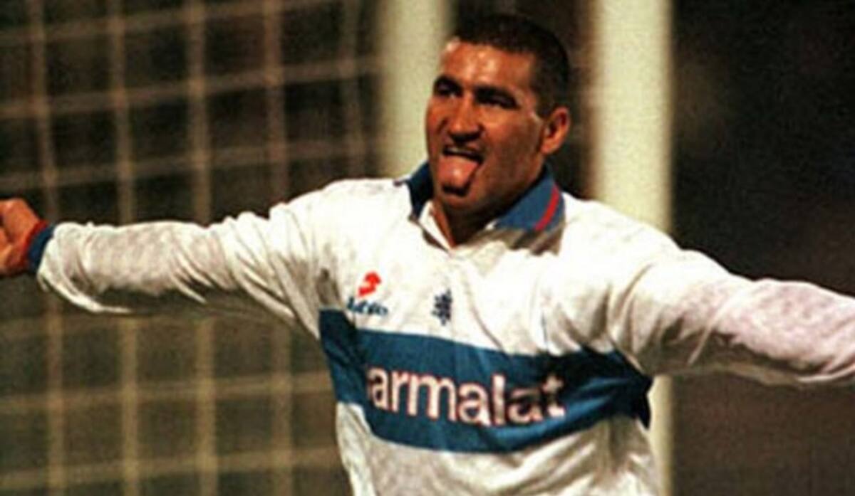 El argentino dejó una huella inolvidable en el fútbol chileno y alzó el Apertura 97.