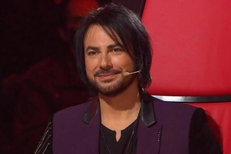 La cómica y musical sorpresa de Beto Cuevas a sus compañeros coach. Créditos: The Voice