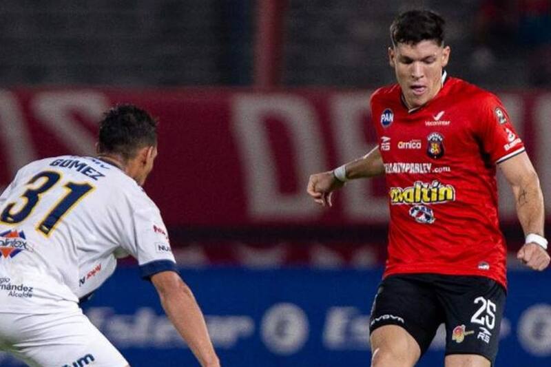 Bianneider Tamayo, con la camiseta del Caracas FC, su anterior club.