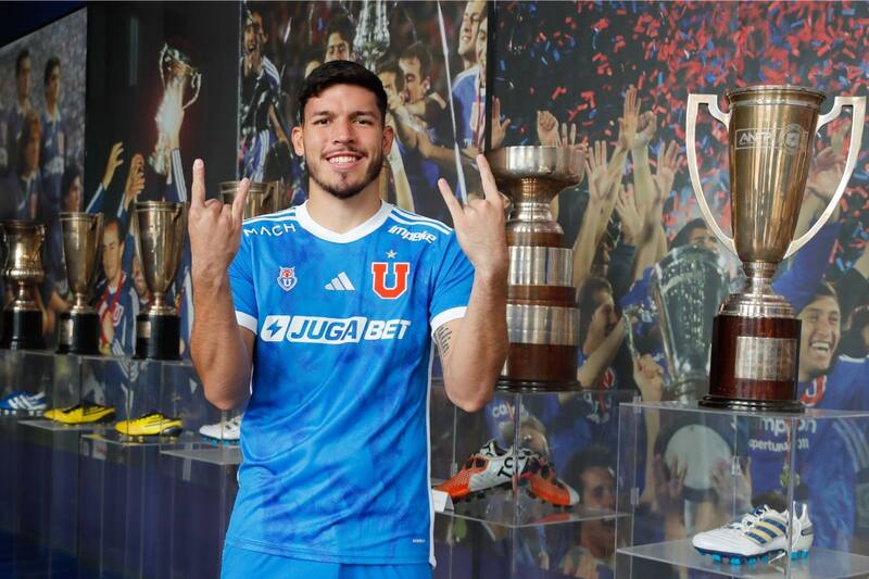 Sigue sin convencer a Gustavo Álvarez. Foto: Prensa Universidad de Chile.