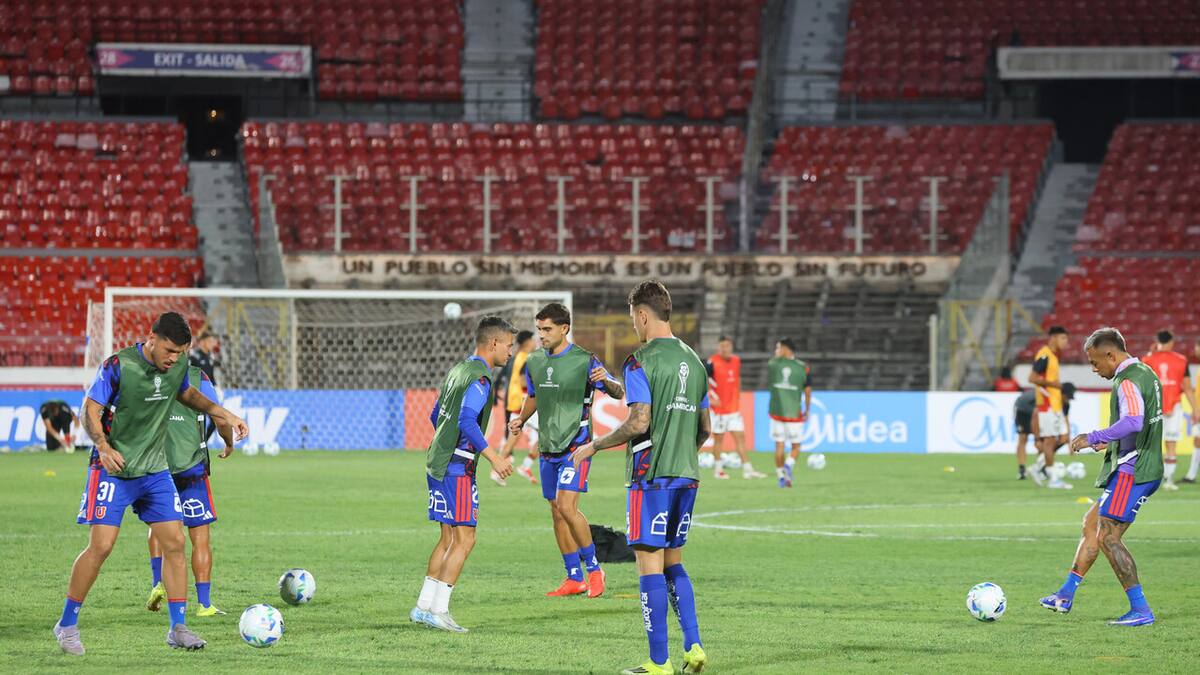 La U es un hospital: titular ante Palestino se lesiona y estará varias semanas fuera