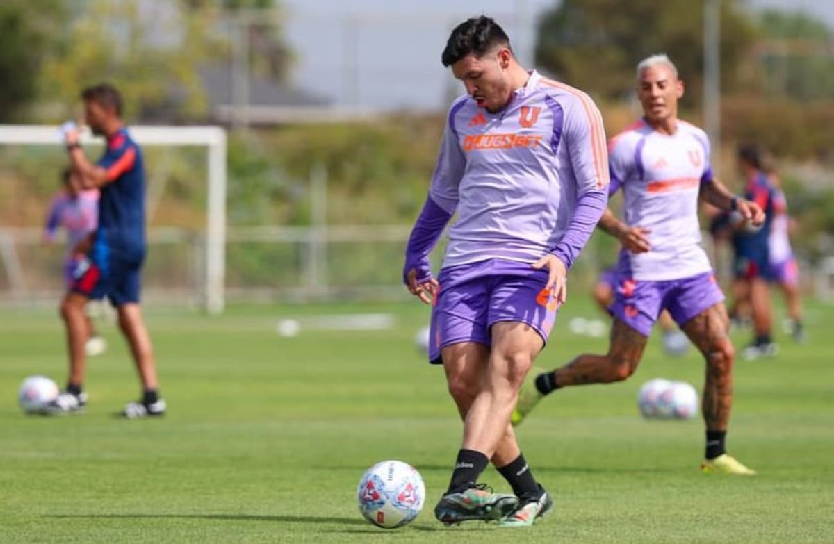 Fuera de la citación azul.