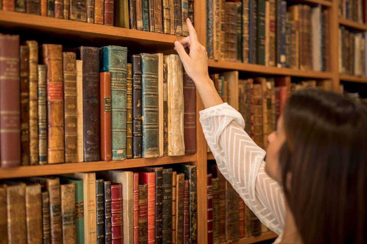 Hay varias bibliotecas en la mira ante posibles casos de envenenamiento.