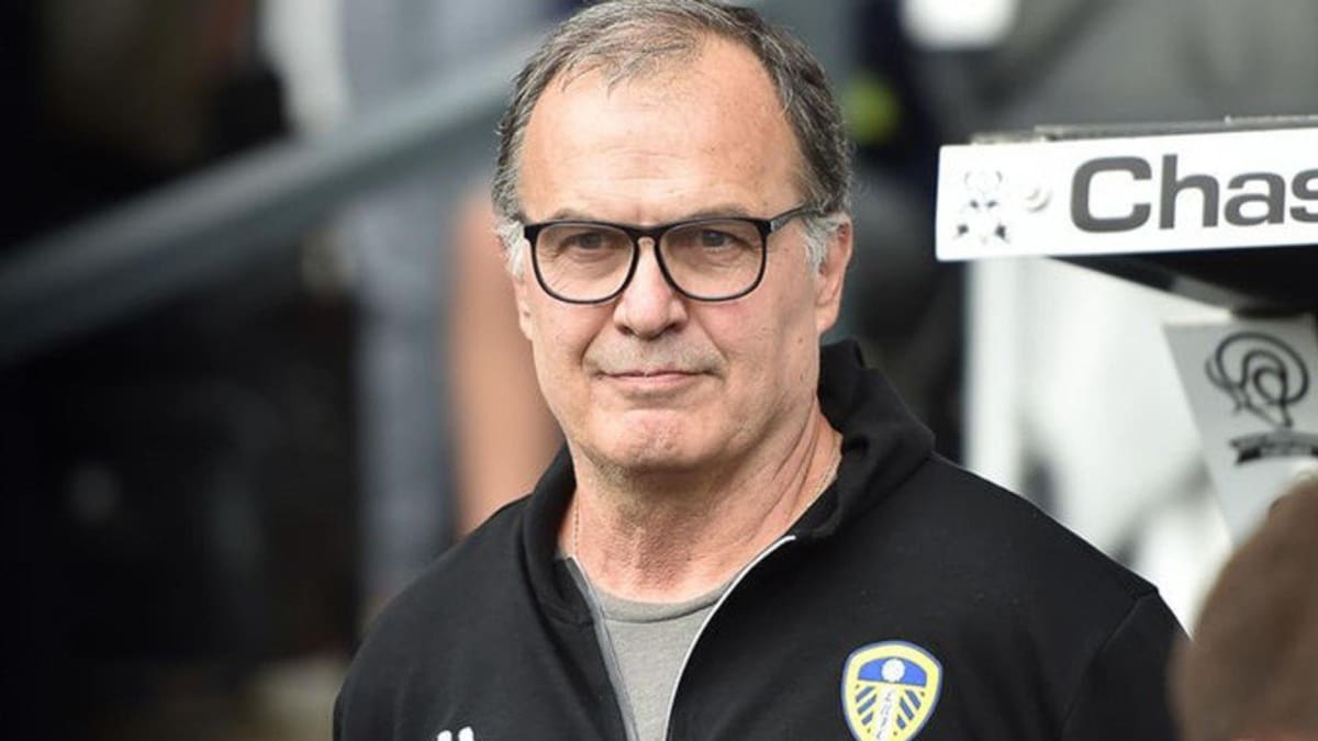 Video: El relator de Leeds United TV se volvió loco con el gol agónico del equipo de Bielsa
