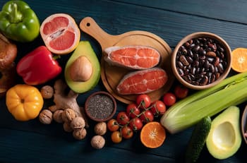 Estos son los 4 alimentos que tienes que consumir semanalmente para reducir el colesterol alto