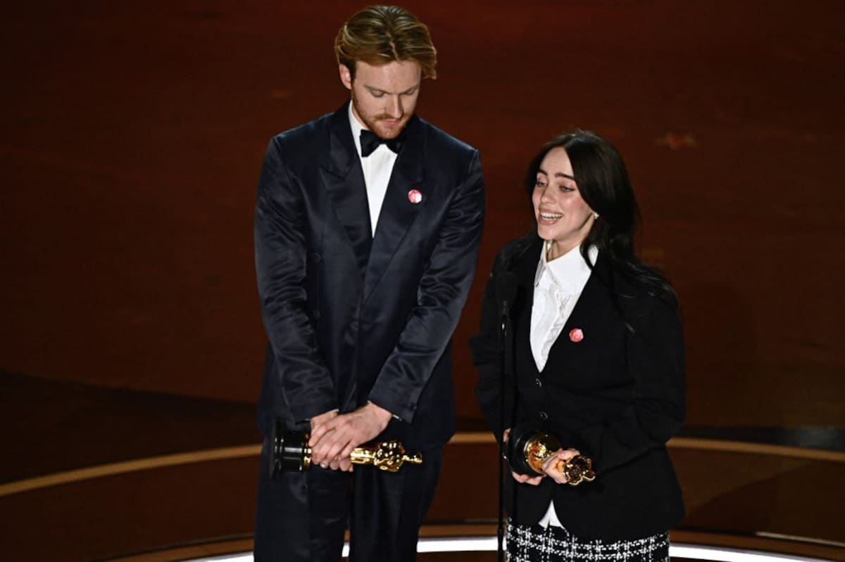 Billie Eilish triunfó en la categoría “Mejor Canción Original” de los Premios Oscar 2024.