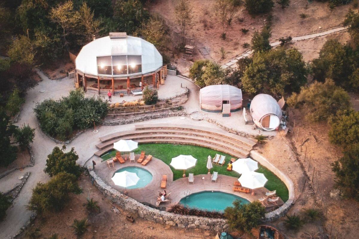 El recinto está ubicado en Olmué y cuenta con una serie de actividades.
Créditos: biosferalodge.cl.