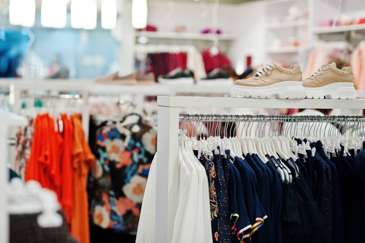 El evento, que incluirá grandes descuentos en vestuario y accesorios, se presentará durante tres días.
