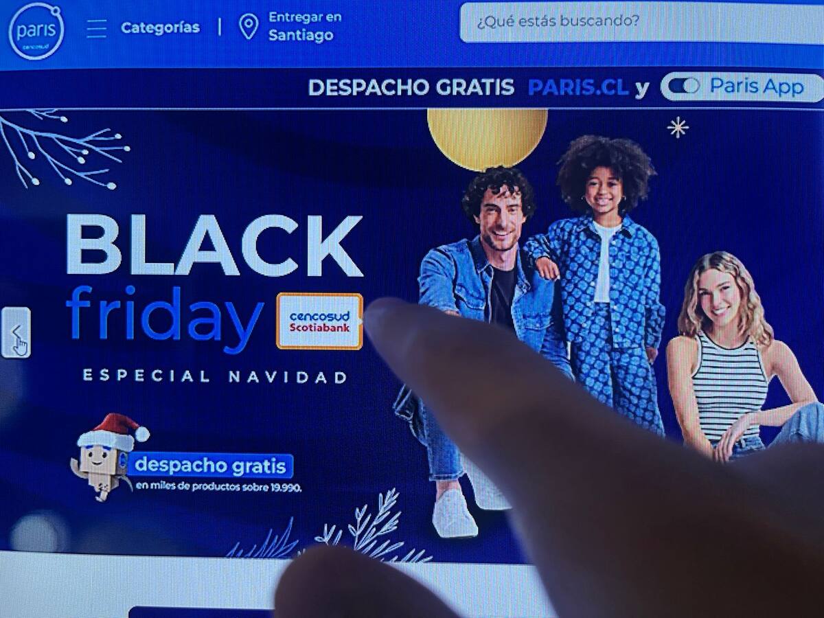 Black Friday en Paris. Créditos: En La Hora.