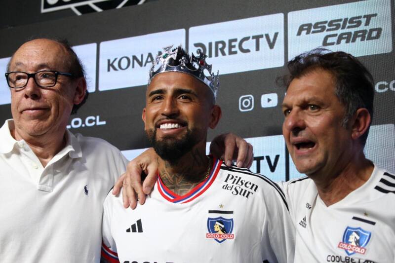 La dirigencia de Colo Colo recibió críticas por sus fichajes.