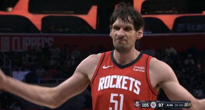 falló su tiro libre. Créditos: Captura.