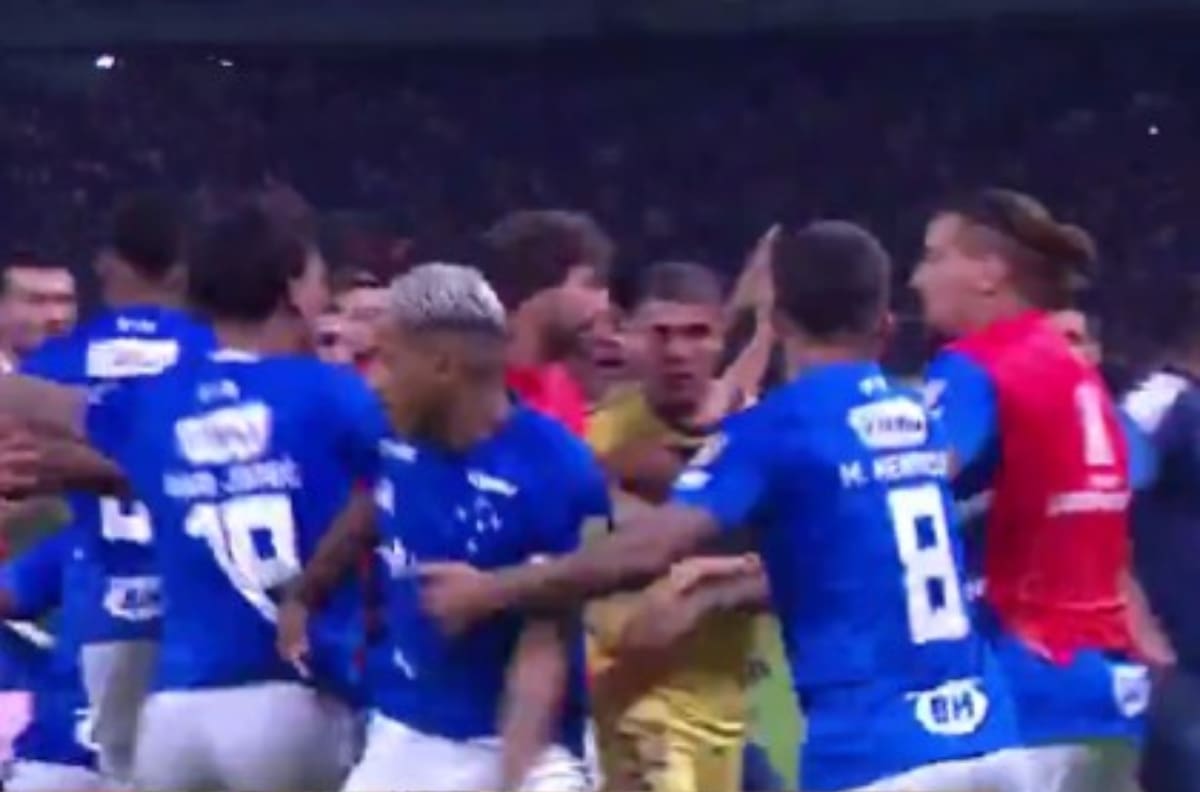 VIDEO | Partido de Cruzeiro con Boca por la Copa Libertadores terminó en batalla campal