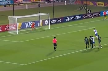 VIDEO | Se confió: el increíble penal que falló Italia ante Bolivia en el Mundial Sub 17