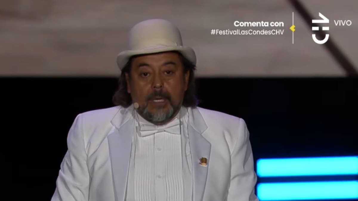 Bombo Fica responde a grito del público y generó risas y aplausos en el Festival de Las Condes