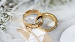 ¿Cuánto dinero puedes recibir por cumplir 25 y 50 años de casados?