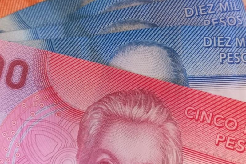 Este aporte se entrega a cada cónyuge vivo.