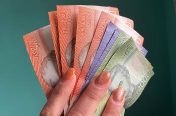 Caja de compensación paga dos bonos de $40.000 a pensionados este mes de julio: Estos son los requisitos