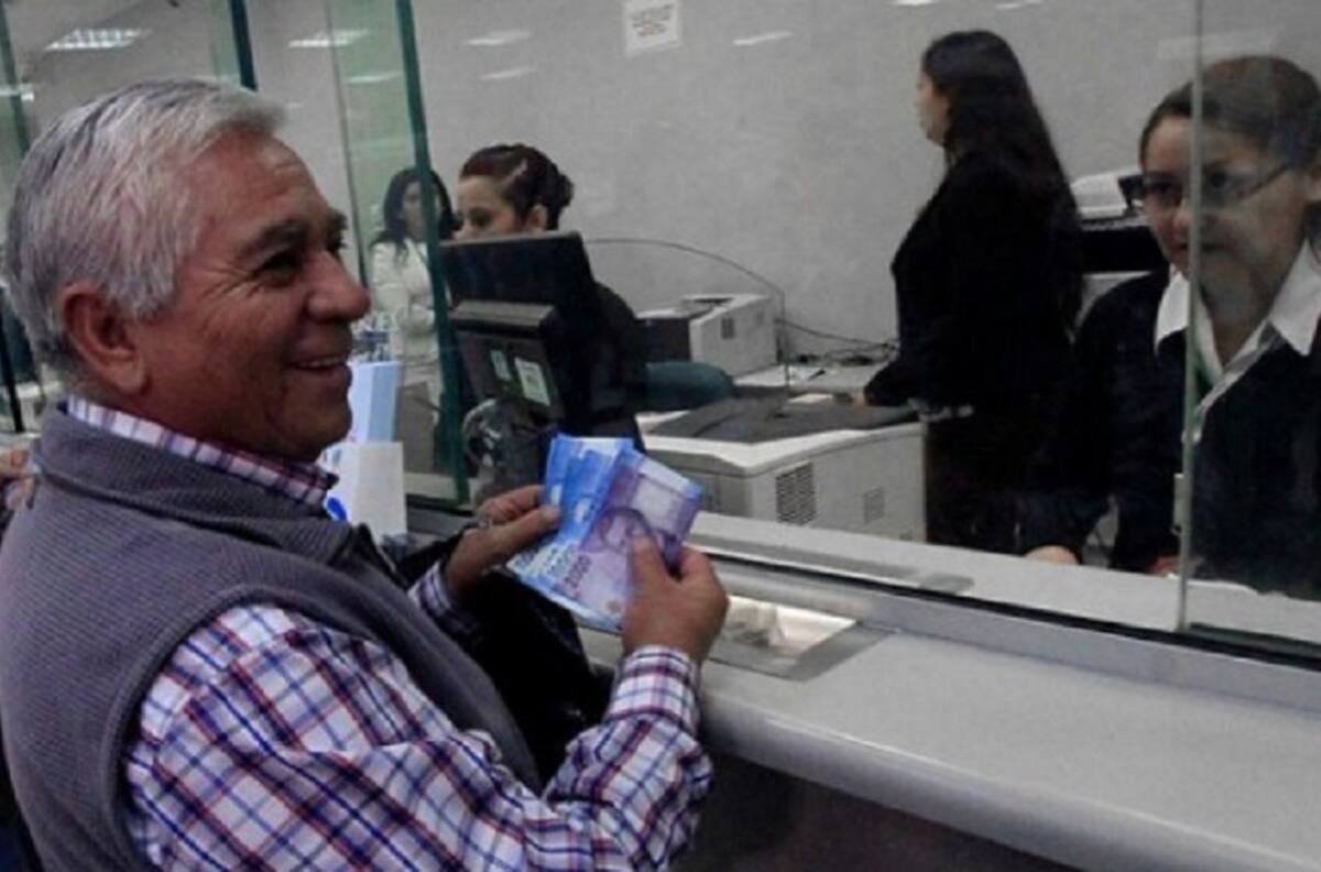 ¿Hasta cuándo postular para recibir el Ingreso Familiar de Emergencia en junio?