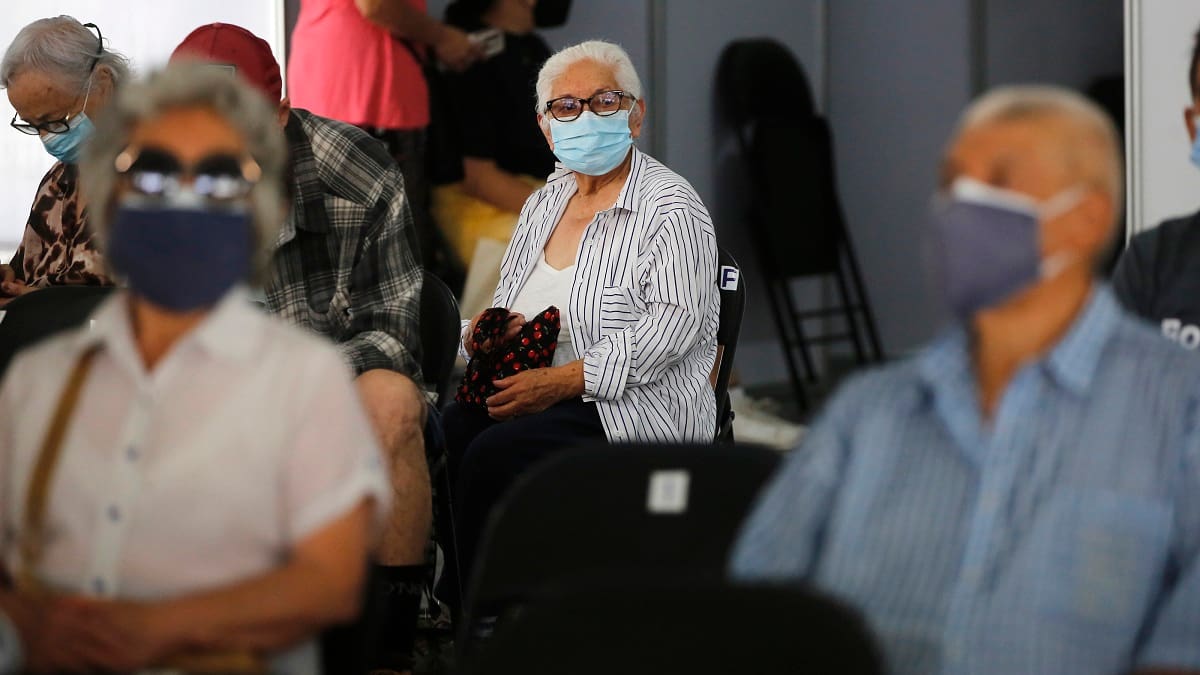¿Cuáles son los beneficios que reciben los adultos mayores?