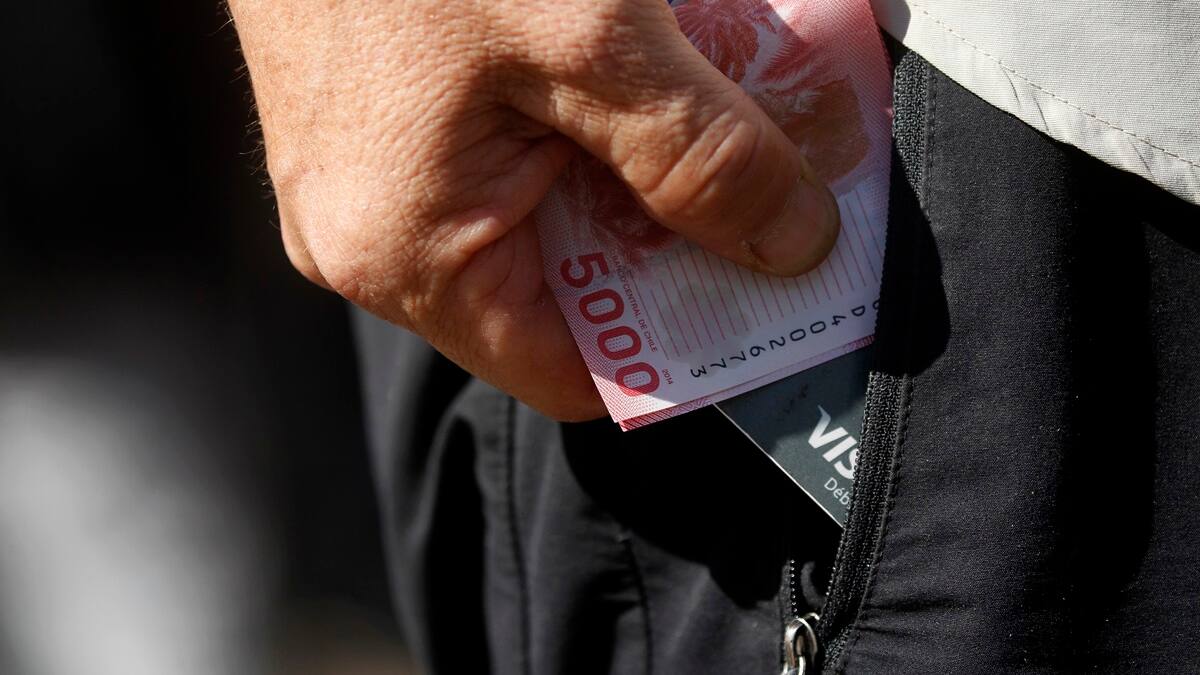 Consulta con tu RUT si puedes recibir los $292.000 que paga el Estado de forma automática